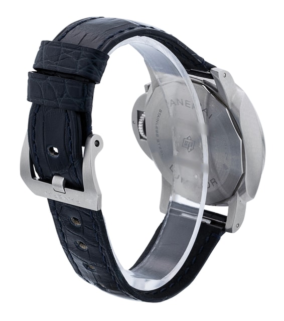 Panerai Luminor Quaranta PAM01270 Image 3